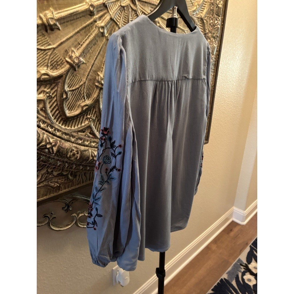 Style & Co. Embroidered Boho Blouse M – Blue Rayon Long Sleeve Peasant Top India - Picture 8 of 9